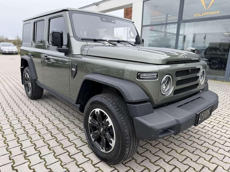 Nuova EMC 212 218 CV (160 kW) 2026 Verde SUV