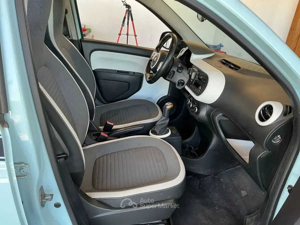 Usata Renault Twingo SE 71 CV (52 kW) 2015 Blu Utilitaria