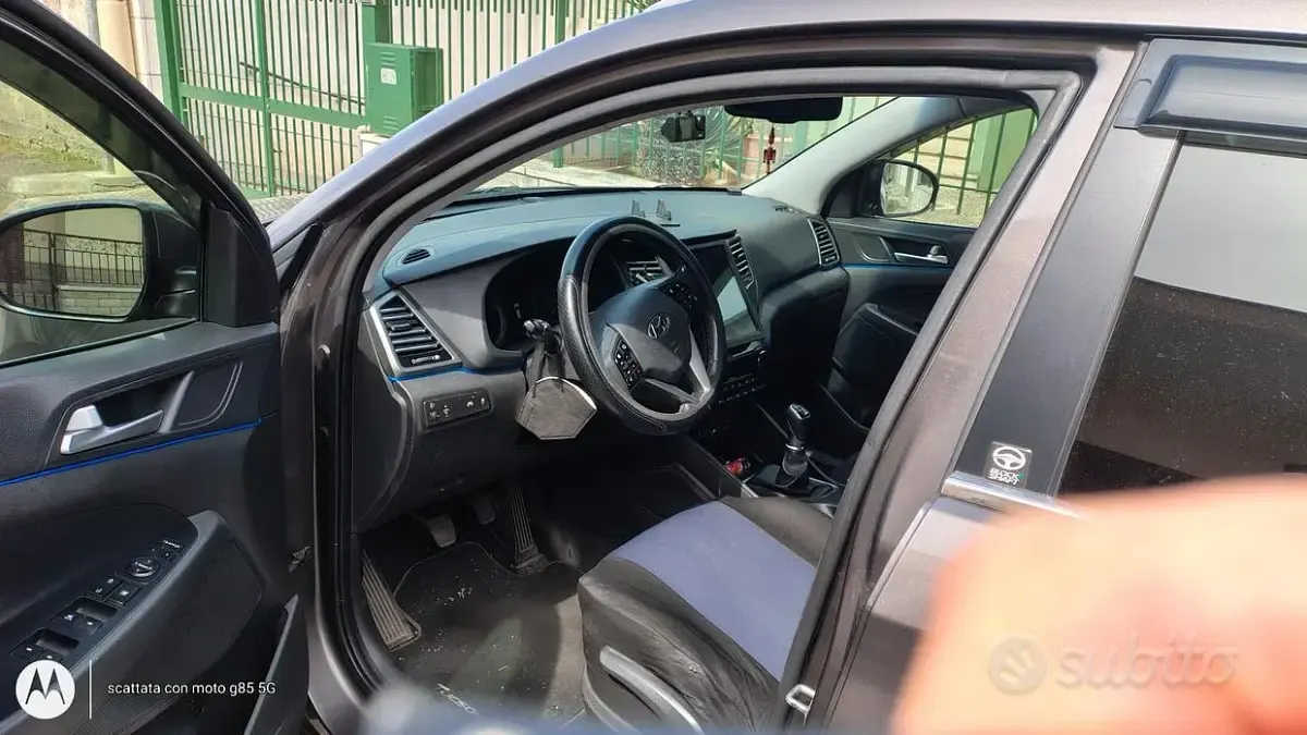 Usata Hyundai Tucson 177 CV (130 kW) 2017 Marrone SUV