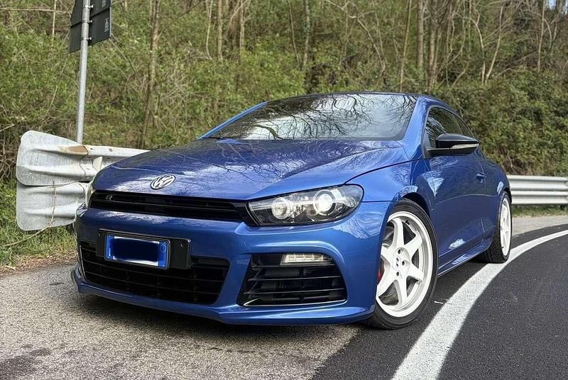 Usata VW Scirocco R 265 CV (194 kW) 2010 Coupé