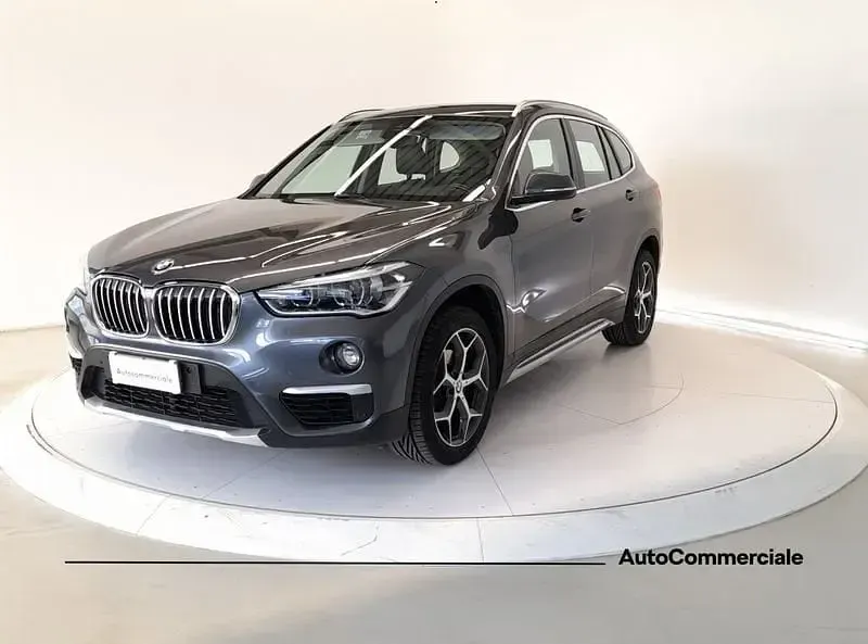 Usata BMW X1 xLine 150 CV (110 kW) 2019 Grigio scuro SUV