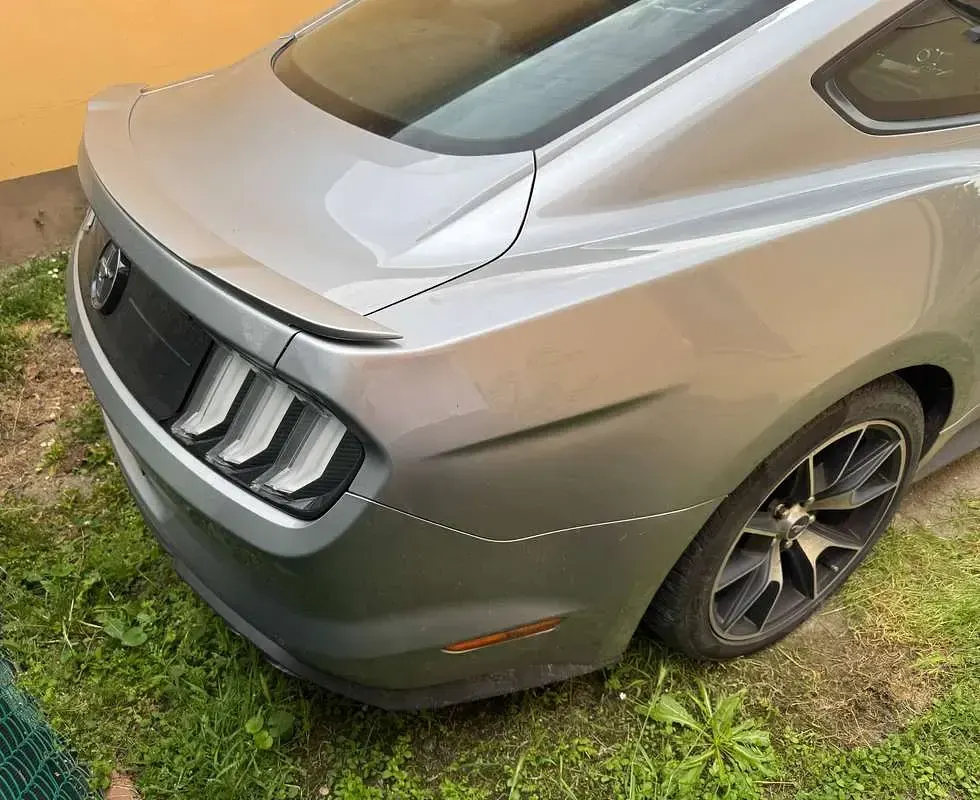 Usata Ford Mustang Fastback 291 CV (214 kW) 2020 Argento Coupé