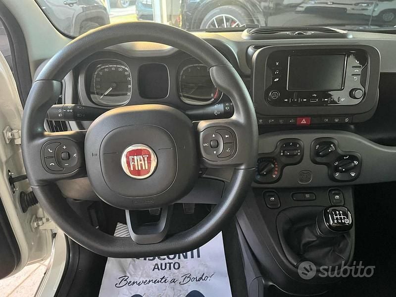 Usata Fiat Panda City Life 70 CV (51 kW) 2023 Vari colori Berlina