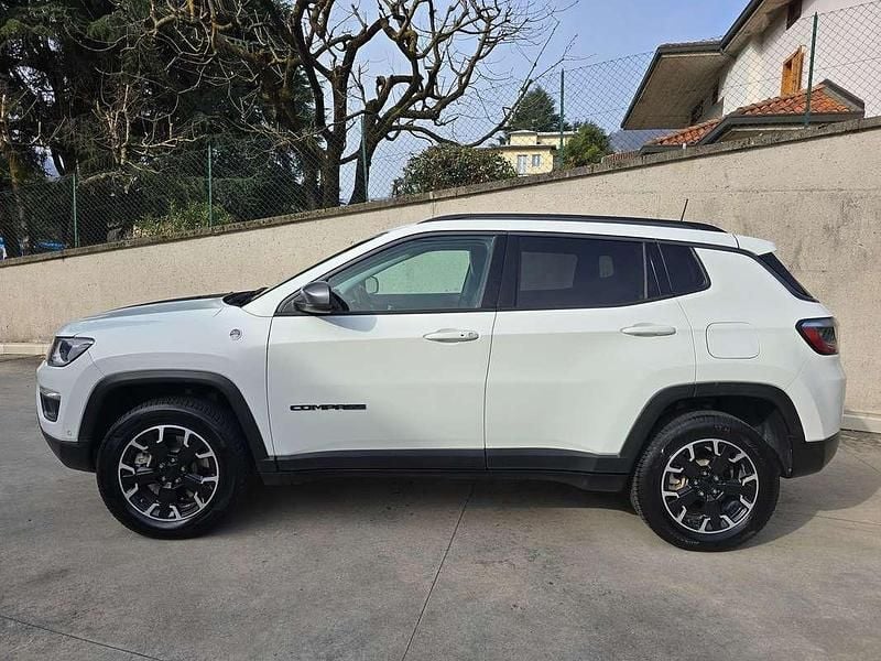 Käytetty Jeep Compass Trailhawk 179 HP (131 kW) 2020 Valkoinen Katumaasturi