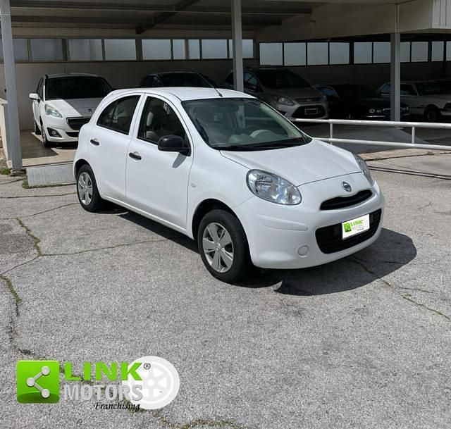 Usata Nissan Micra Tekna 80 CV (58 kW) 2012 Bianco Utilitaria