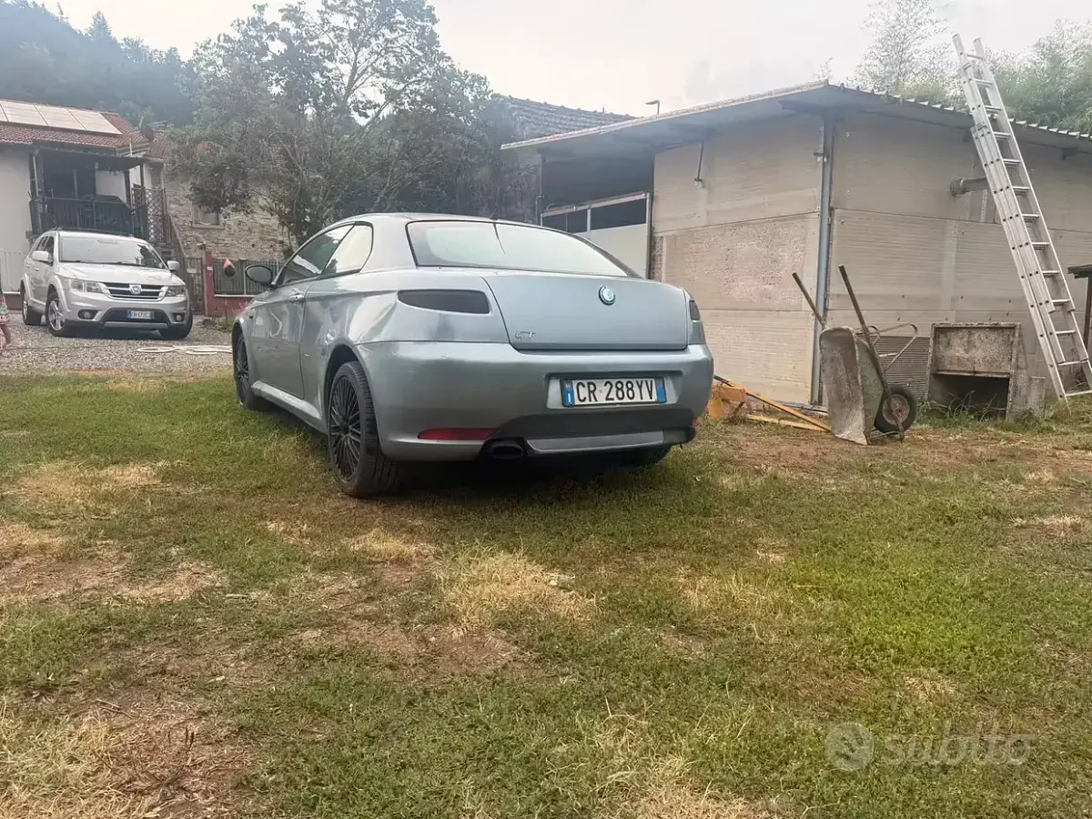 Usata Alfa Romeo GT 150 CV (110 kW) 2004 Coupé