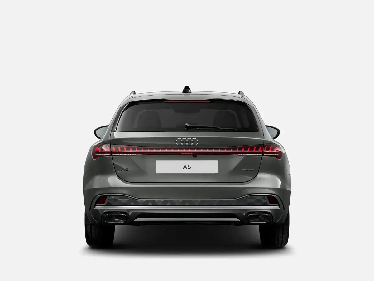 Nuova Audi A5 Advanced 252 CV (185 kW) 2026 Grigio chronos metallizzato Station wagon