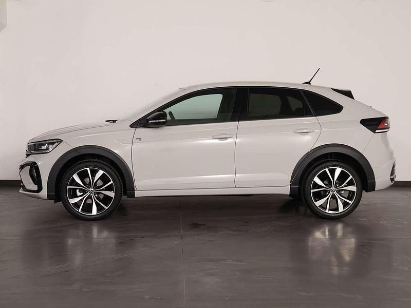 Usata VW Taigo R-line 110 CV (80 kW) 2024 Ascot grey nero SUV