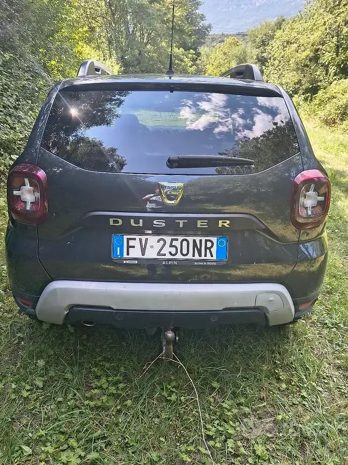 Usata Dacia Duster 114 CV (83 kW) 2019 Nero SUV