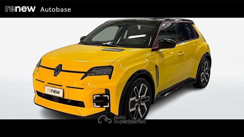 Begagnad Renault 5 E-Tech Iconic 110 kW (150 HK) 2024 Gul Sedan