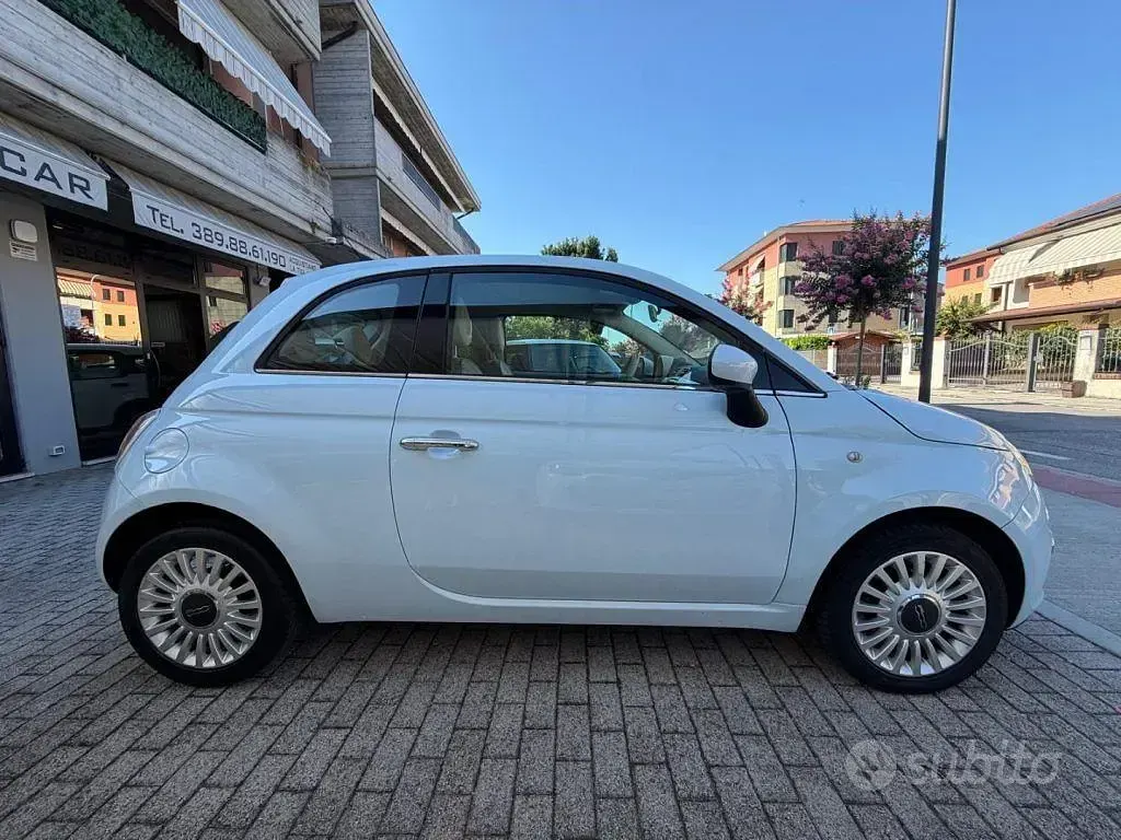 Usata Fiat 500 Lounge 69 CV (50 kW) 2008 Bianco Utilitaria