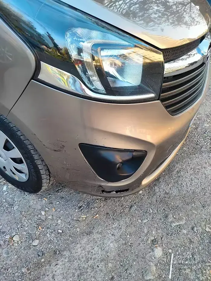 Usata Opel Vivaro 140 CV (102 kW) 2015 Monovolume