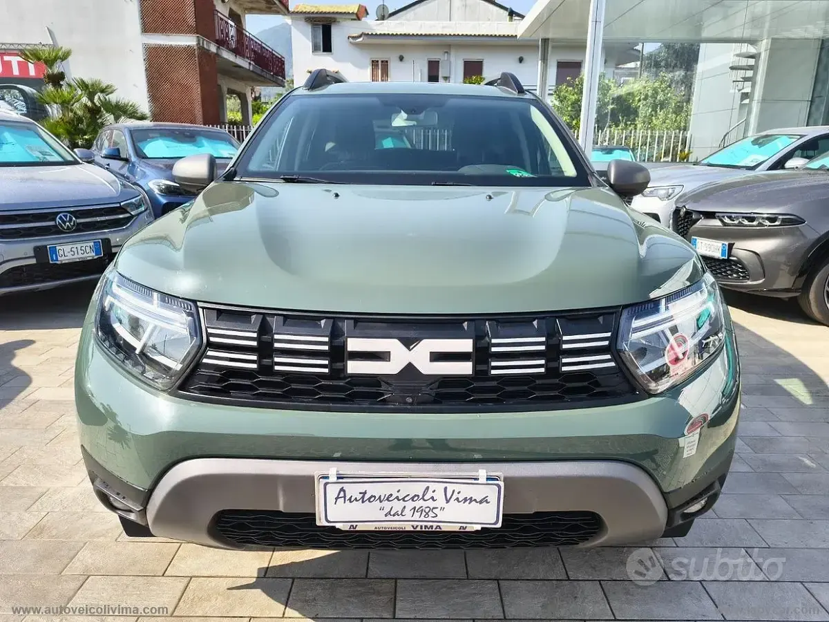 Usata Dacia Duster Journey 116 CV (85 kW) 2023 Verde SUV