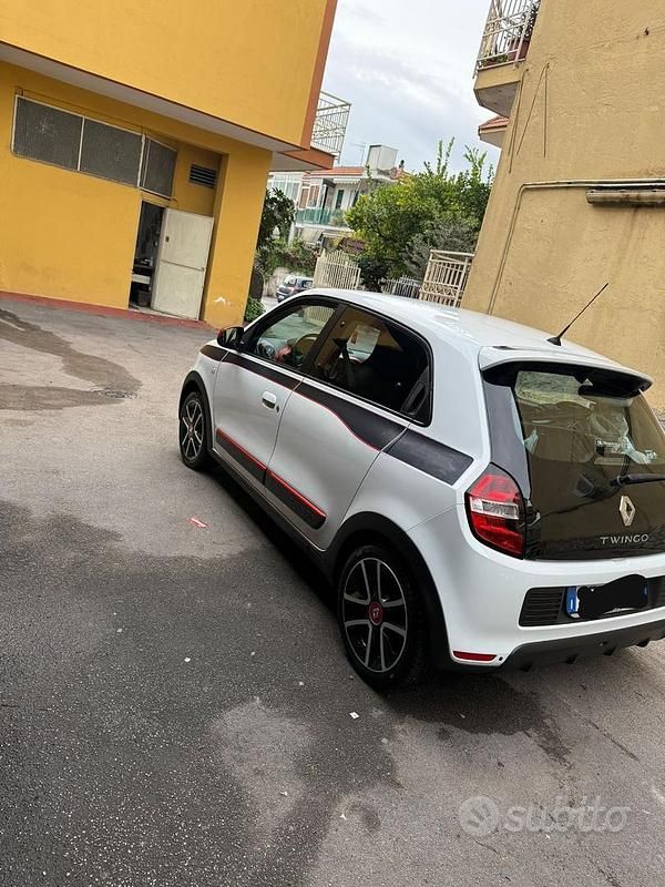 Usata Renault Twingo 90 CV (66 kW) 2016 Bianco Utilitaria