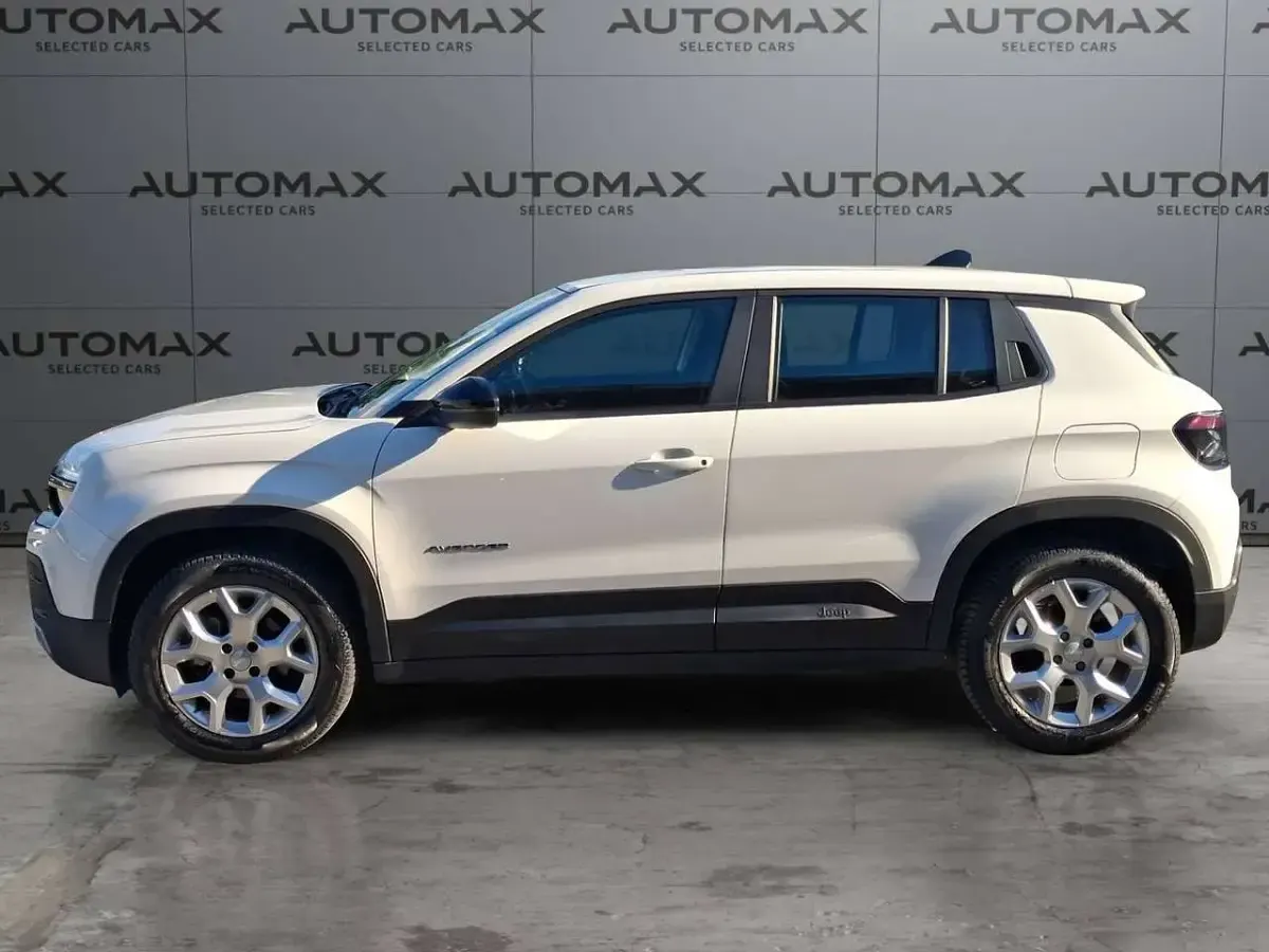Usata Jeep Avenger Altitude 101 CV (74 kW) 2024 Bianco SUV