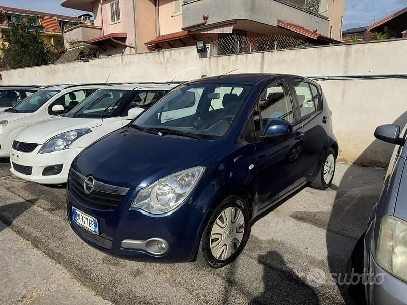 Usata Opel Agila Enjoy 65 CV (47 kW) 2009 Blu Utilitaria