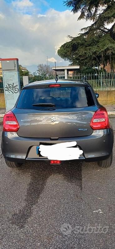Usata Suzuki Swift 2021 Grigio Utilitaria
