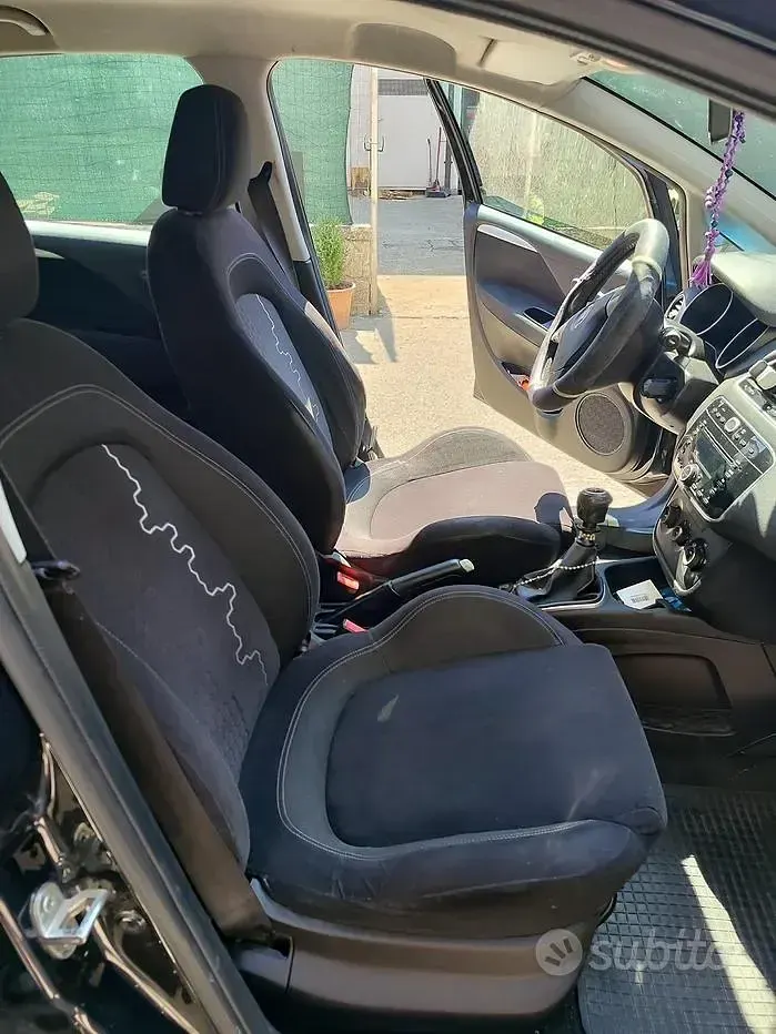 Usata Fiat Punto 65 CV (47 kW) 2014 Nero Utilitaria