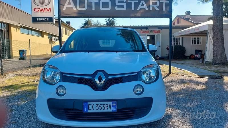 Usata Renault Twingo SE 70 CV (51 kW) 2015 Bianco Utilitaria
