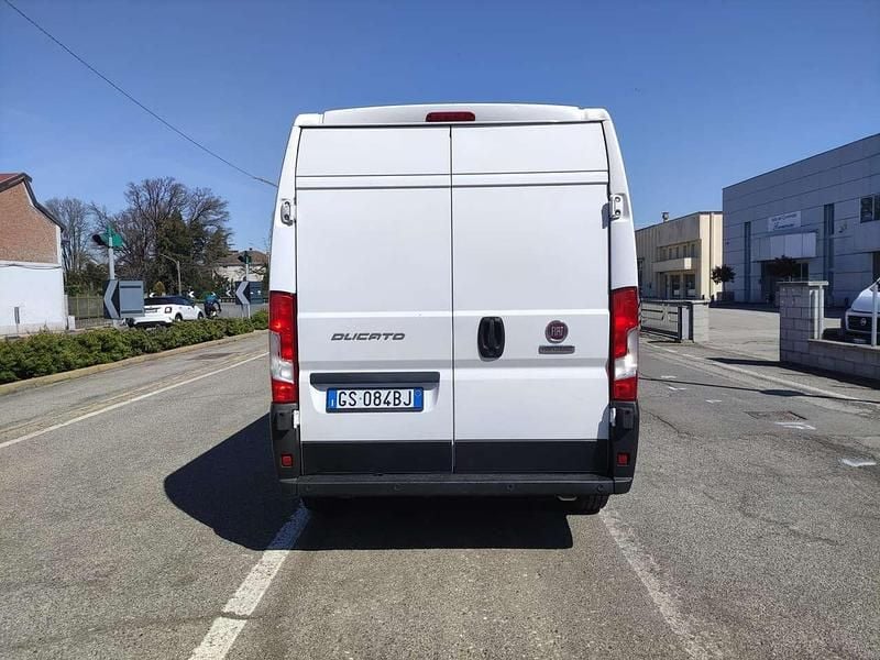 Usata Fiat Ducato 140 CV (102 kW) 2023 Bianco Furgone