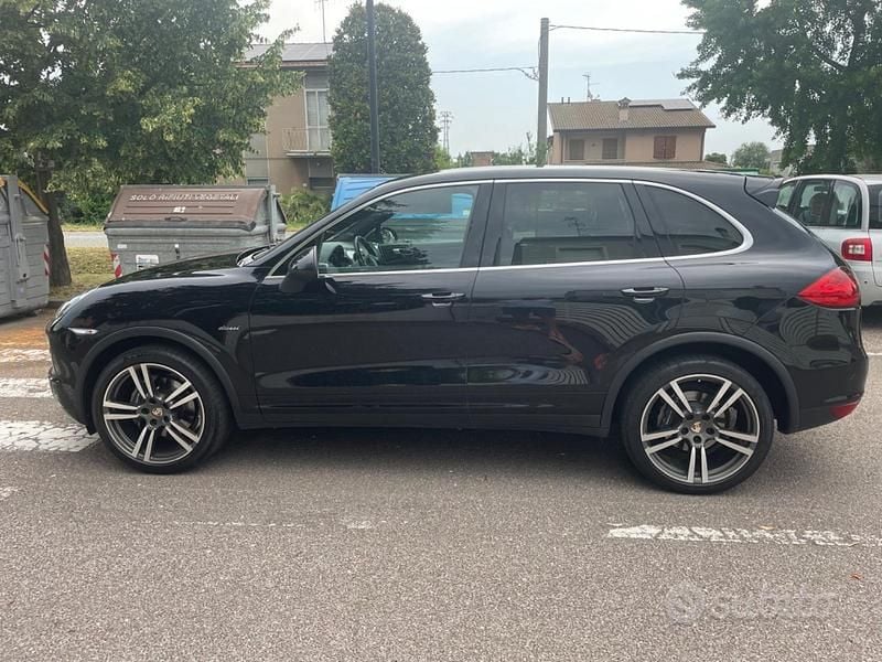 Occasion Porsche Cayenne 245 ch (180 kW) 2012 Noir SUV