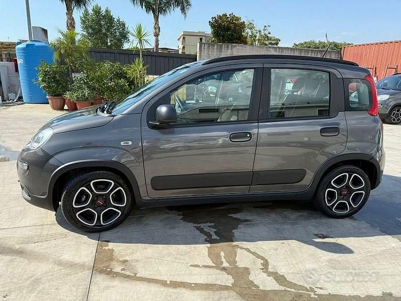 Usata Fiat Panda City Life 70 CV (51 kW) 2022 Grigio Utilitaria