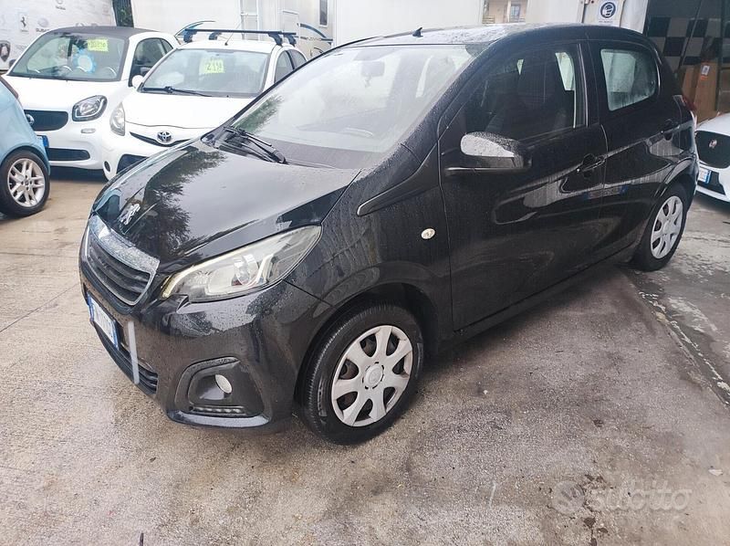 Nero Usata 2018 Peugeot 108 Allure Tre volumi | 7490 € (Ottimo prezzo) - Immagine 1/4