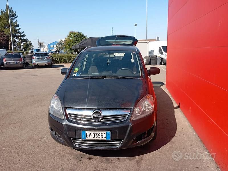 Usata Opel Meriva 2014 Monovolume