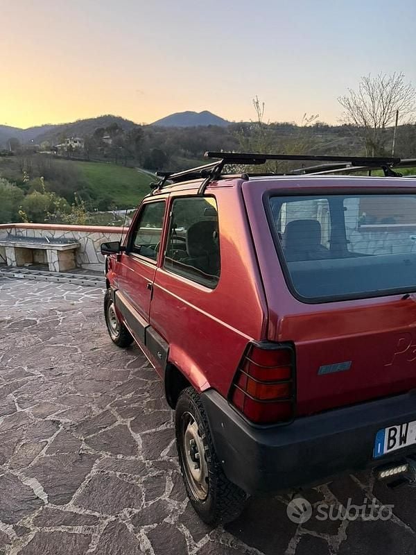 Usata Fiat Panda 4x4 54 CV (39 kW) 2002 Rosso Utilitaria