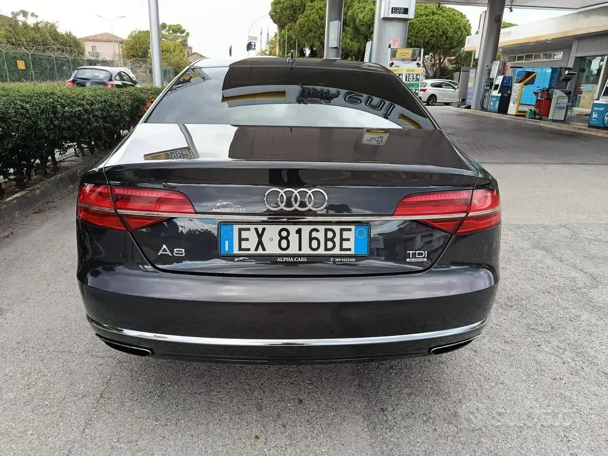 Usata Audi A8 2014 Nero Berlina