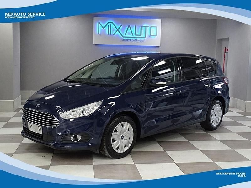 Blu pastello Usata 2018 Ford S-MAX Trend Monovolume | 14.900 € (Super prezzo) - Immagine 1/4