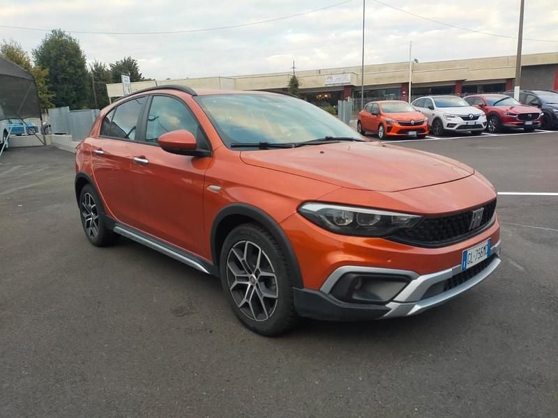 Blu Usata 2023 Fiat Tipo Cross Station wagon | 15.900 € (Buon prezzo) - Immagine 1/4