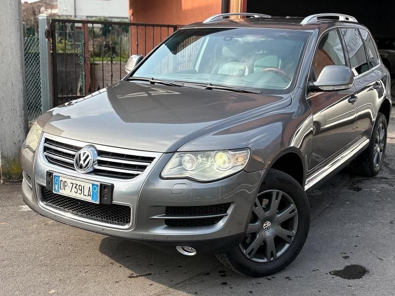 Usata VW Touareg 239 CV (175 kW) 2008 Beige SUV