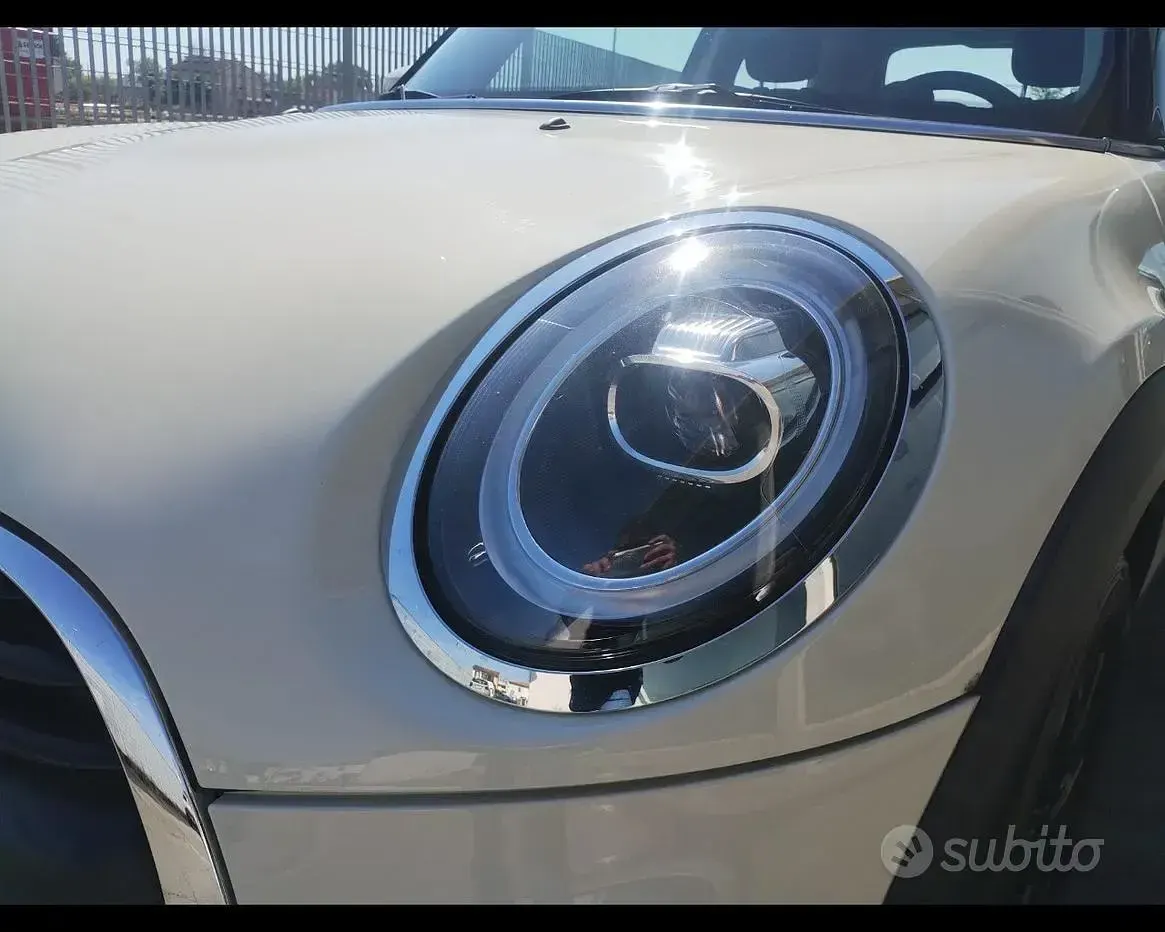 Usata Mini ONE 75 CV (55 kW) 2020 Navorio Utilitaria