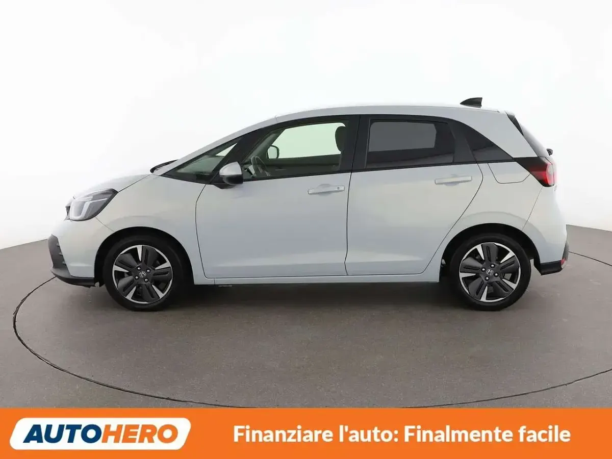 Usata Honda Jazz Advance 107 CV (78 kW) 2024 Grigio Utilitaria