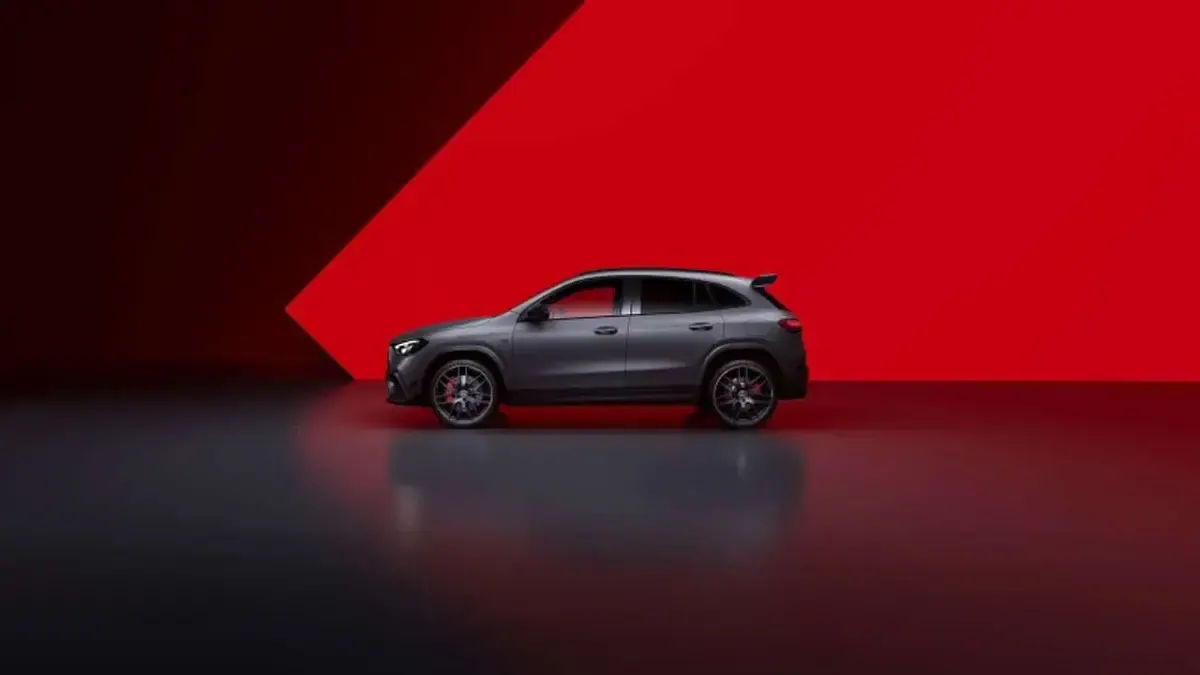 Usata Mercedes GLA45 AMG AMG Line Premium Plus 421 CV (309 kW) 2023 Argento SUV