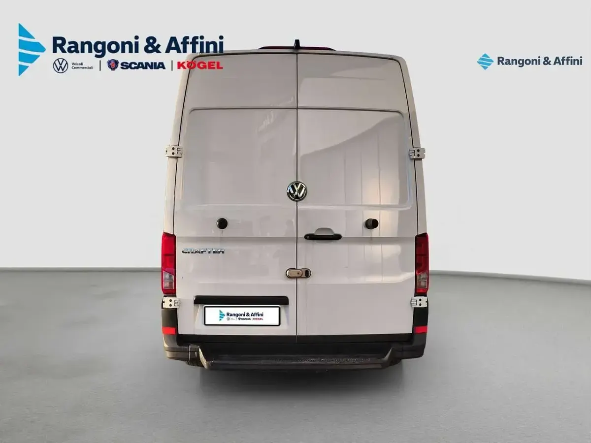 Usata VW Crafter Business 140 CV (102 kW) 2023 Bianco Furgone
