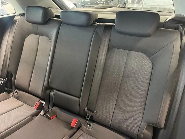 Begagnad Audi Q3 Business 150 HK (110 kW) 2021 Silver SUV
