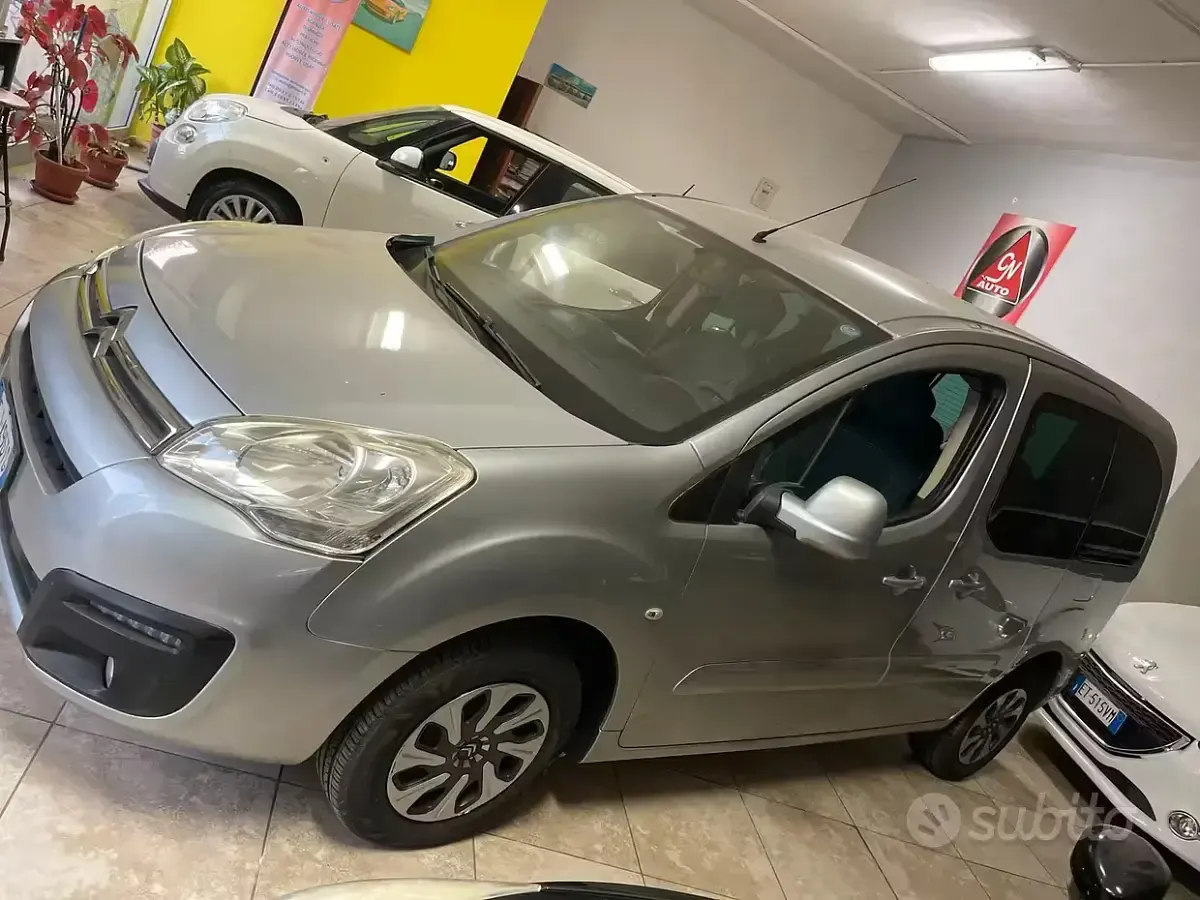 Usata Citroën Berlingo 99 CV (72 kW) 2017 Grigio Monovolume