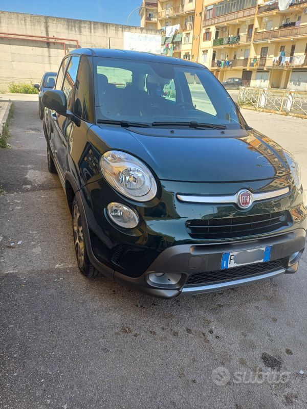 Usata Fiat 500L Trekking 85 CV (62 kW) 2015 Verde Monovolume