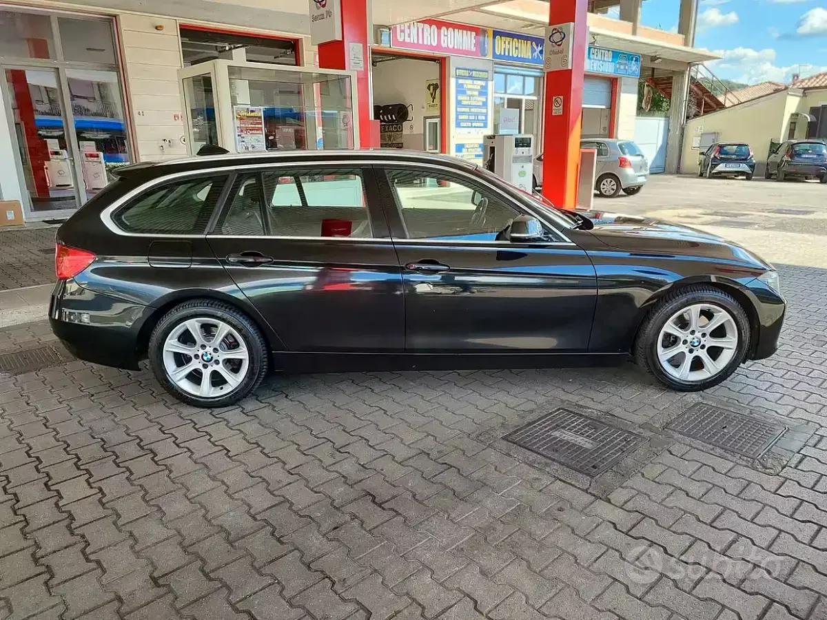 Usata BMW 320 M Sport 184 CV (135 kW) 2013 Nero Berlina