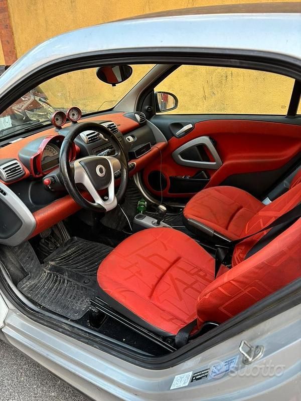 Usata Smart ForTwo Coupé 45 CV (33 kW) 2007 Utilitaria