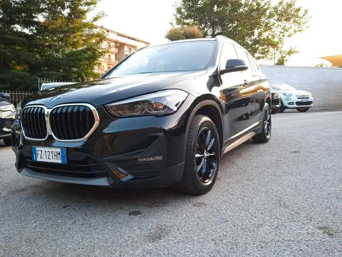Usata BMW X1 Advantage 150 CV (110 kW) 2019 Nero SUV