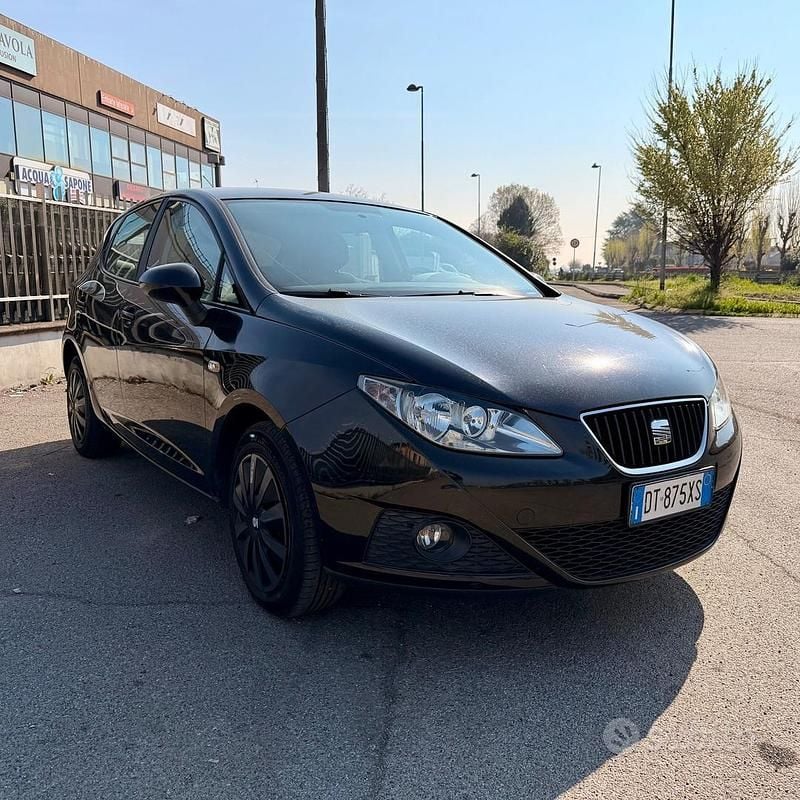 Usata Seat Ibiza Style 80 CV (58 kW) 2009 Nero Berlina