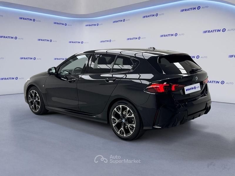 Usata BMW 120 M Sport 176 CV (129 kW) 2025 Nero Utilitaria