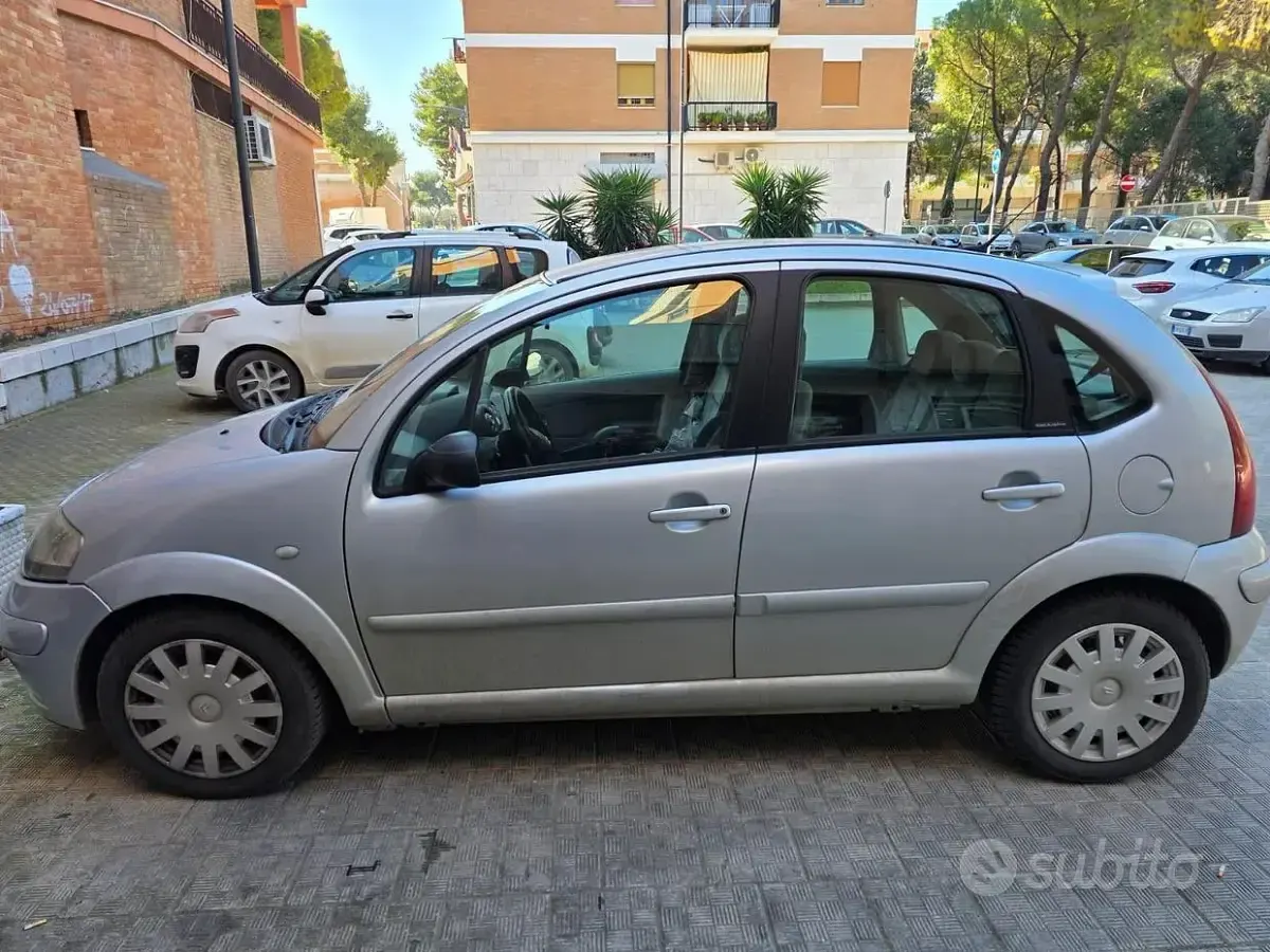 Usata Citroën C3 Exclusive 90 CV (66 kW) 2004 Berlina