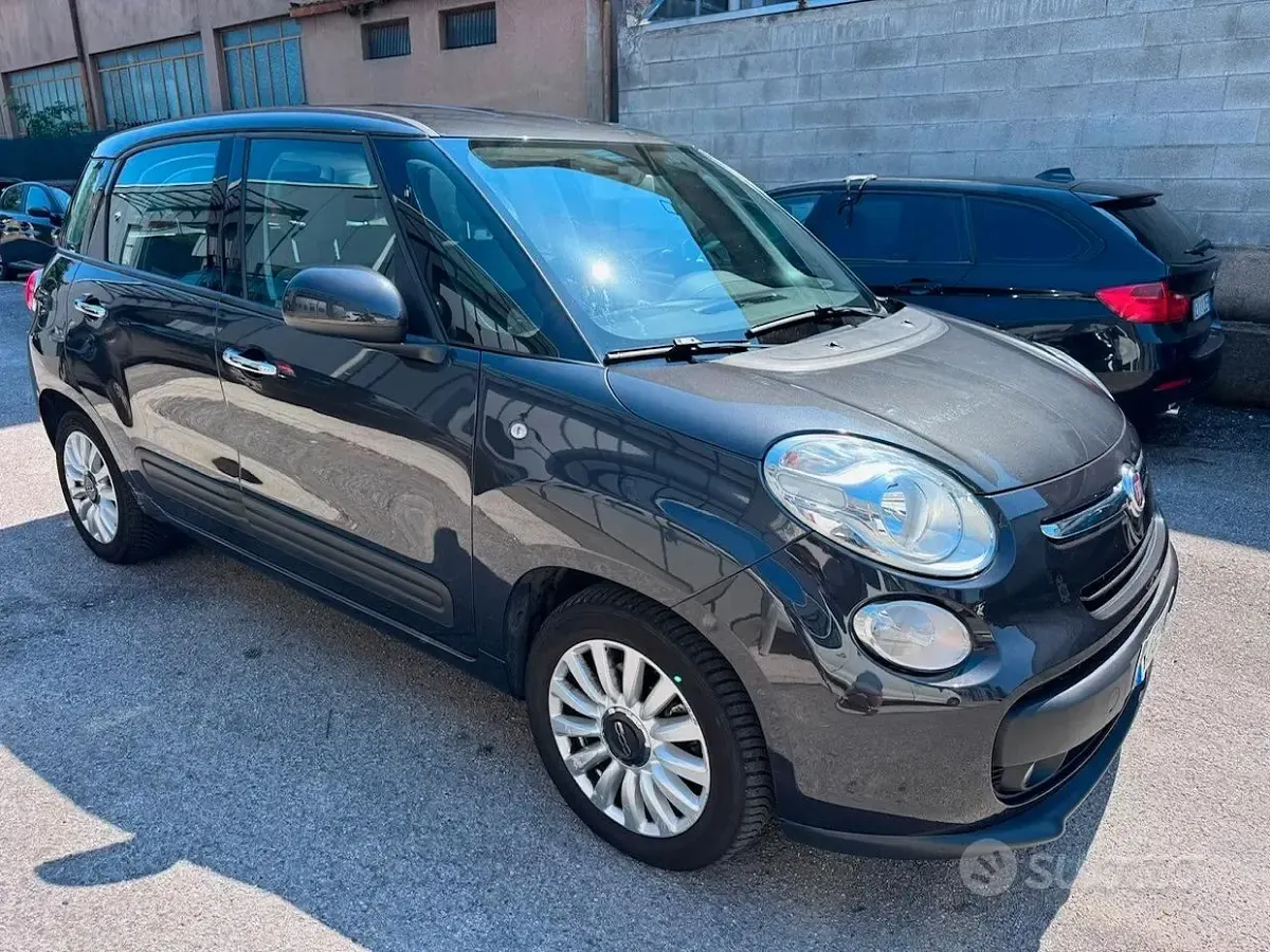 Usata Fiat 500L Lounge 95 CV (69 kW) 2017 Grigio Monovolume