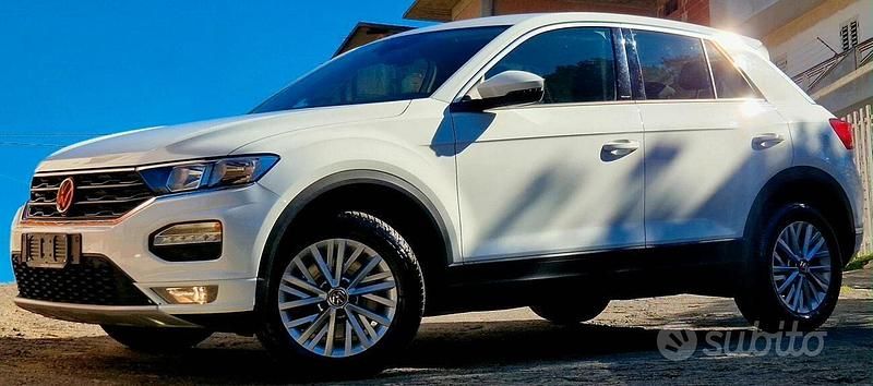 Usata VW T-Roc 150 CV (110 kW) 2021 Bianco SUV