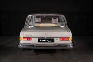 Usata Mercedes 600 250 CV (183 kW) 1969 Grigio Berlina