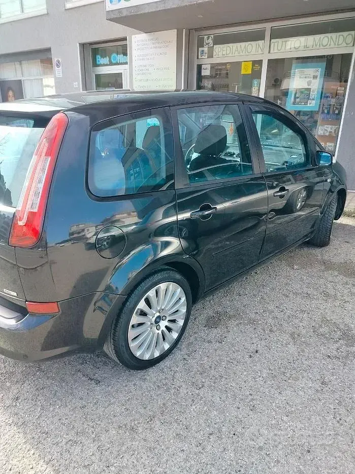Usata Ford C-MAX Titanium 90 CV (66 kW) 2008 Monovolume